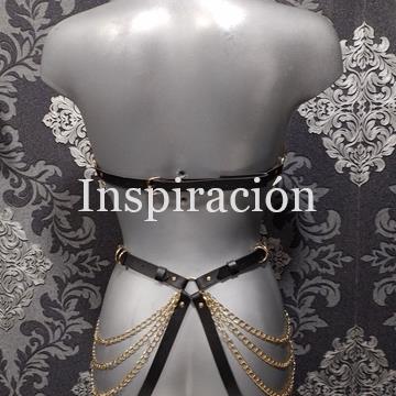 Arnés de 2 piezas negro con cadenas doradas - Imagen 2